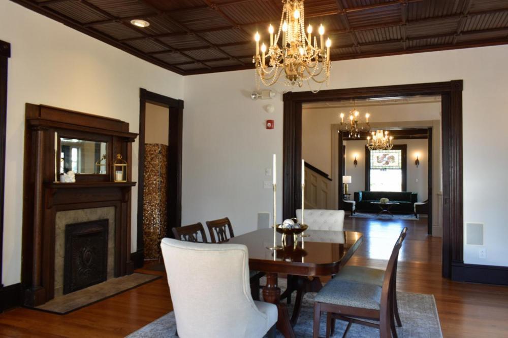 Sparrow Grove Manor Monroe Kültér fotó