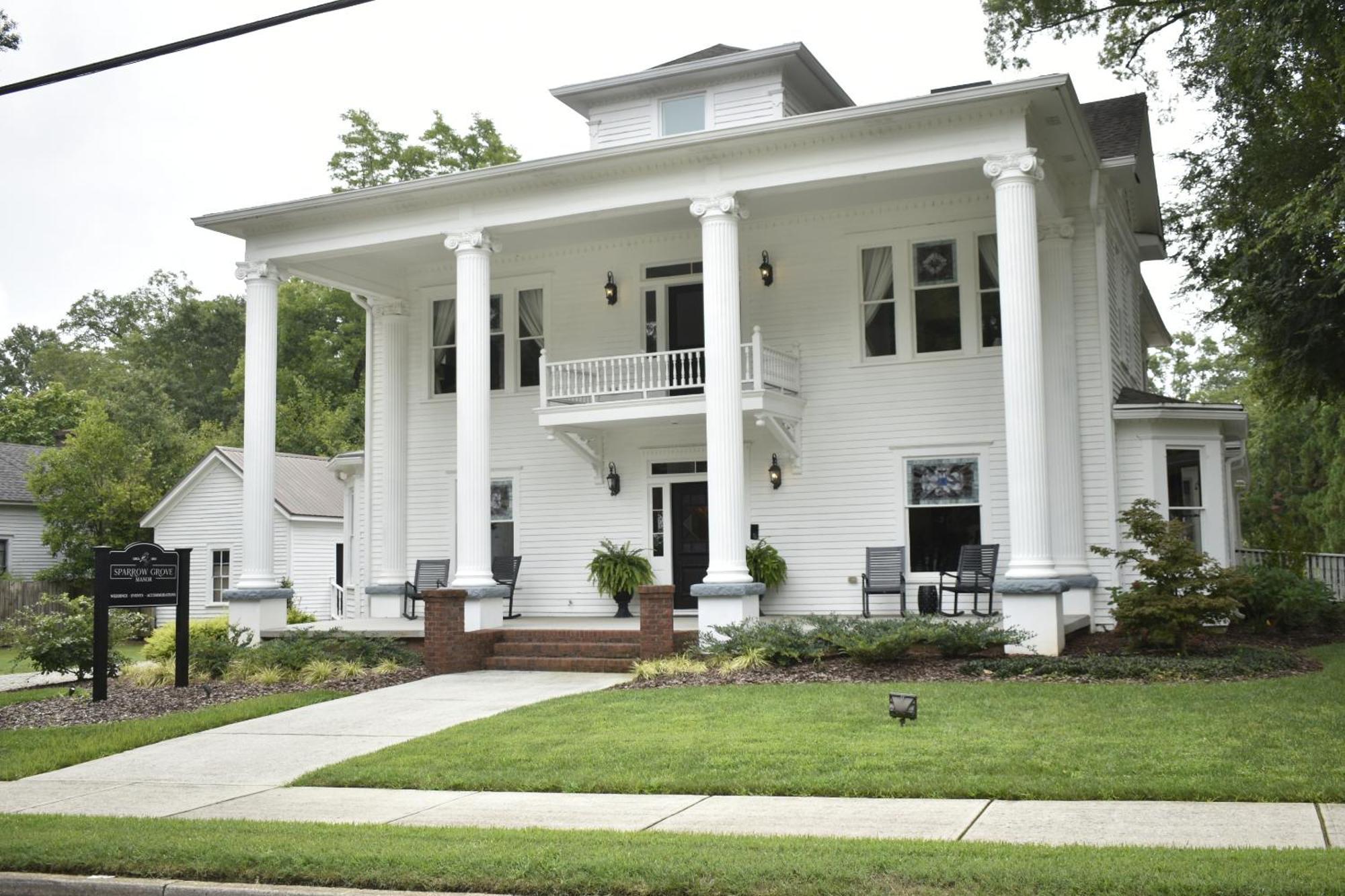 Sparrow Grove Manor Monroe Kültér fotó